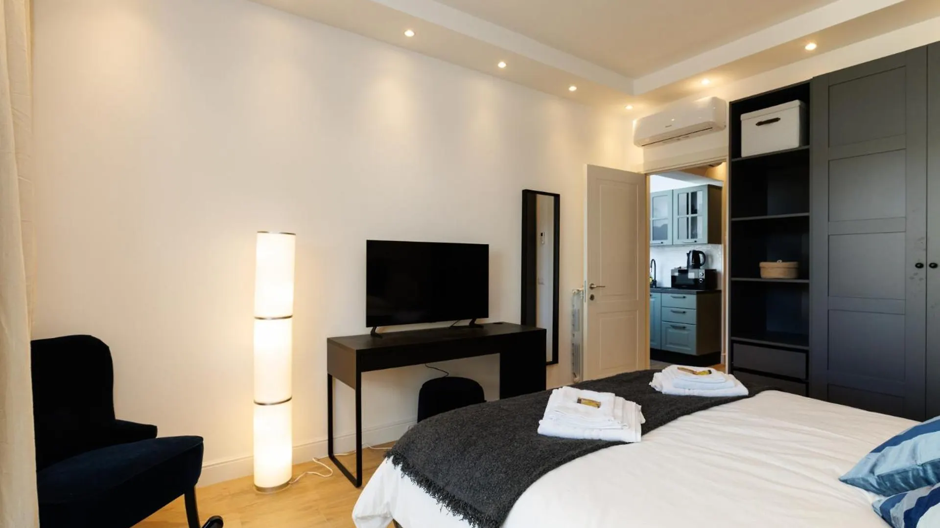 Apartment Vaticano Appartamento Suite Roma Centro Aura D1